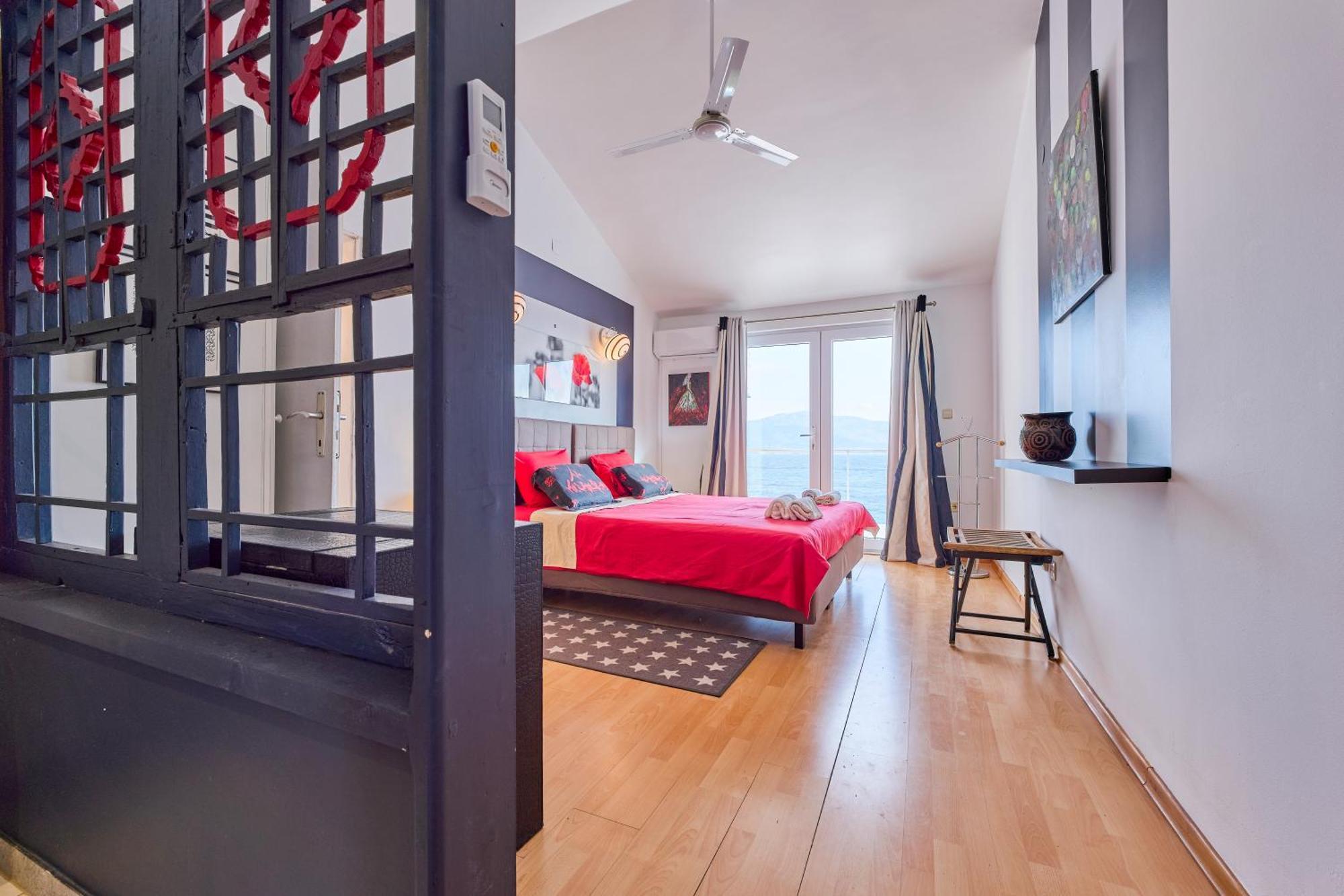 Villa Unique Sur La Plage Pour Des Vacances Inoubliables En Famille Ou Entre Amis Pour 10 Personnes Slatine Bagian luar foto
